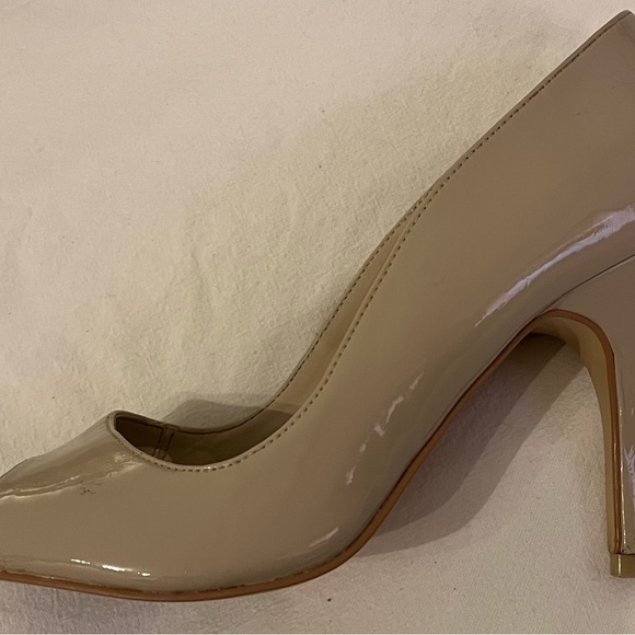 Call it Spring Nude colour high heel shoes - Picture 2 of 6